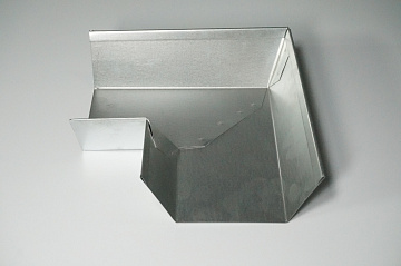 Поворот желоба Цинк 85х50